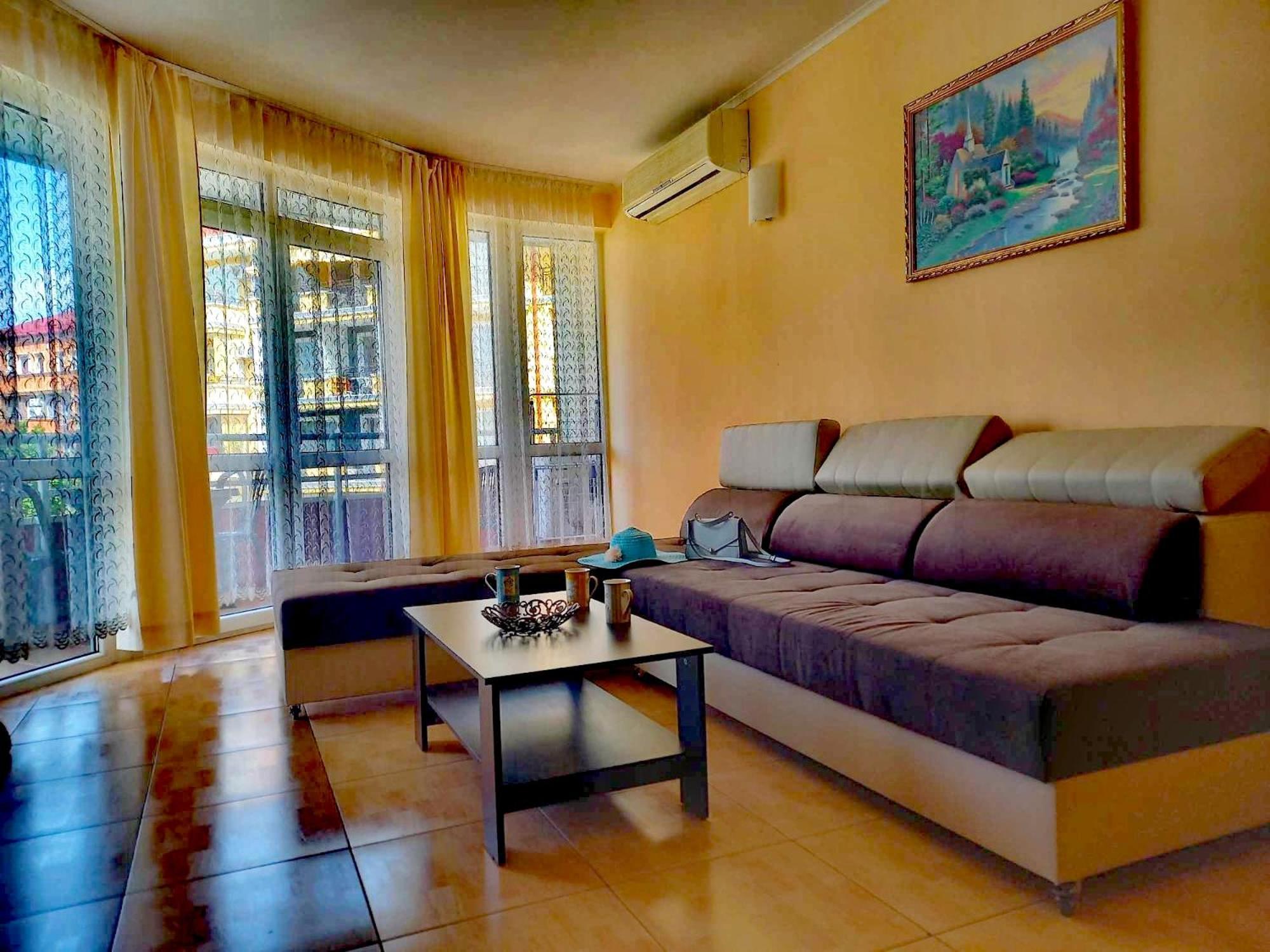 Central Plaza Apartment Солнечный берег Экстерьер фото