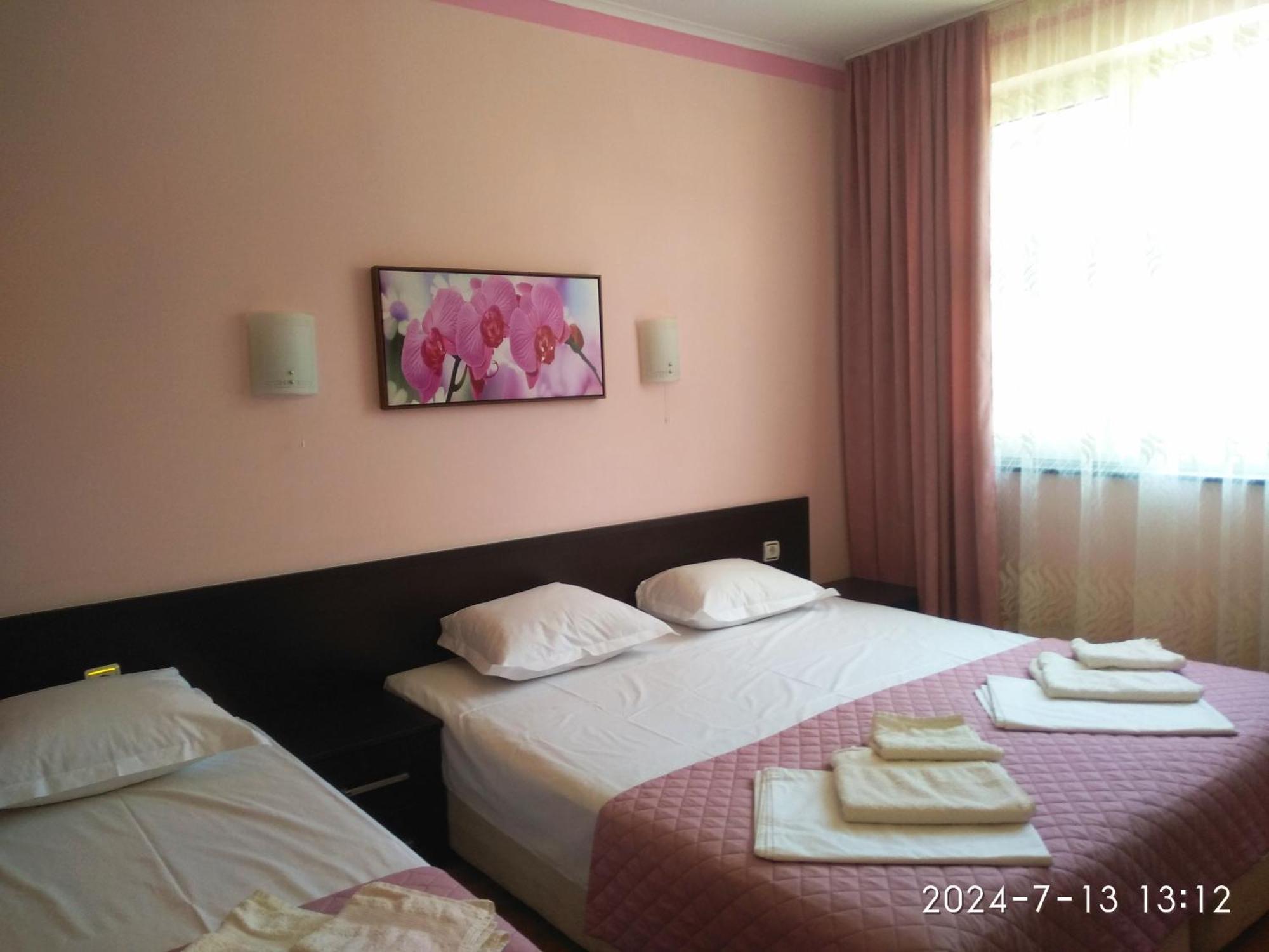 Central Plaza Apartment Солнечный берег Экстерьер фото