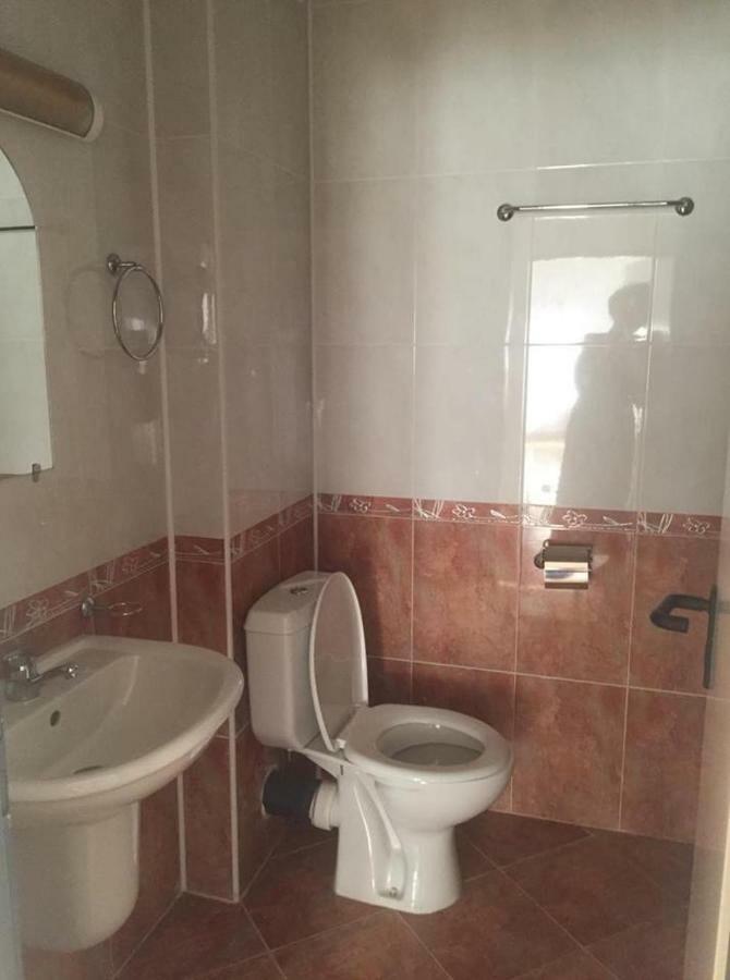 Central Plaza Apartment Солнечный берег Экстерьер фото